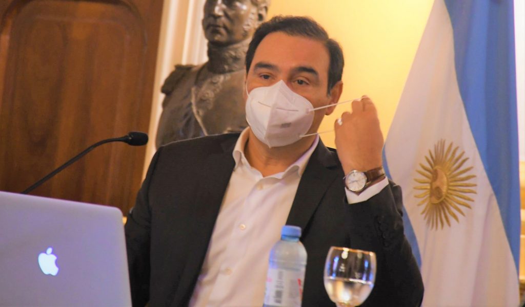 Valdés anunciará medidas buscando disminuir la circulación