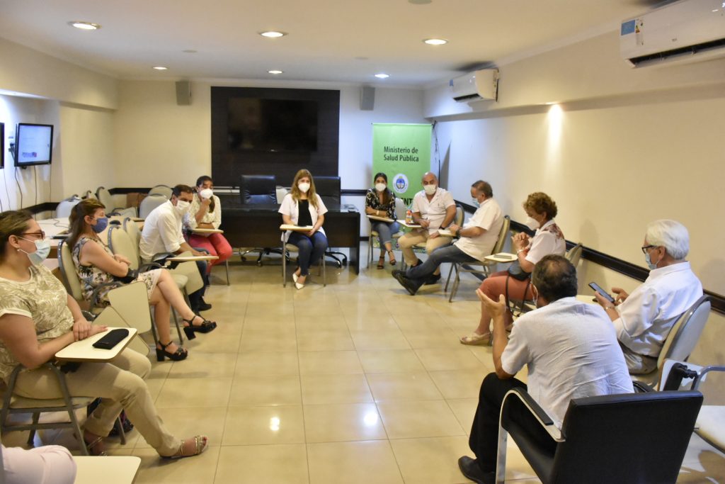 Comité de Crisis evaluó con clínicas de Corrientes la posibilidad de recibir pacientes “con alta”