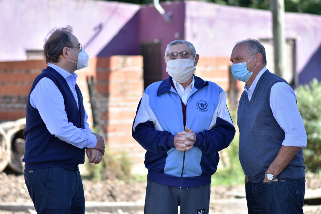 Tassano y Lanari controlaron obras viales en barrios de la ciudad