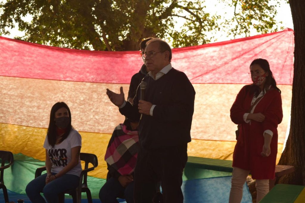 Tassano se reunió con referentes de la comunidad LGTB