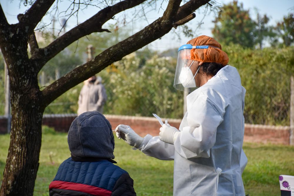 En las últimas 24 horas, dos fallecidos y 593 nuevos casos
