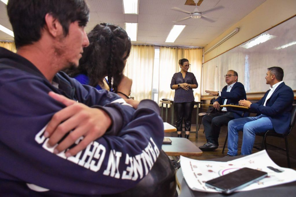 La Municipalidad de Corrientes invita a jóvenes a formarse en la Academia IT