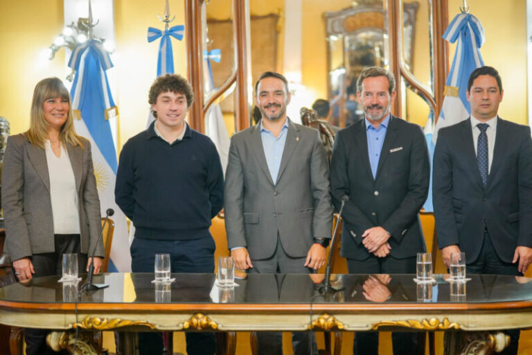 Corrientes fue elegida para radicar la primera planta industrial de Mass Timber de la Argentina