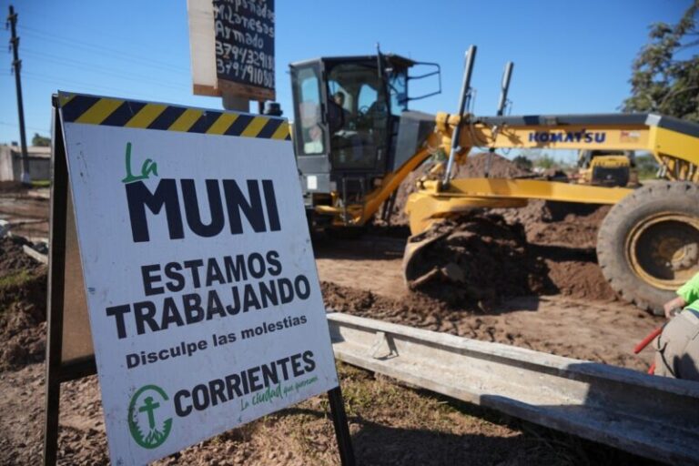Avanza la pavimentación de la avenida Cuba para mejorar la conexión del barrio Pirayuí